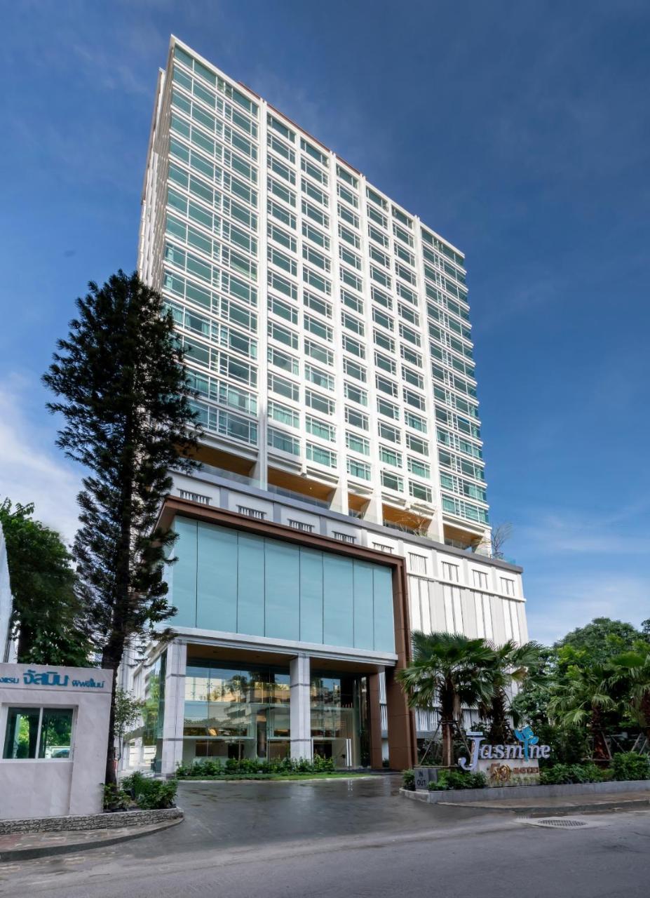 Jasmine 59 Hotel Бангкок Екстер'єр фото The building of the university